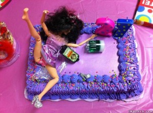 15 Weirdest Cakes of All The Times