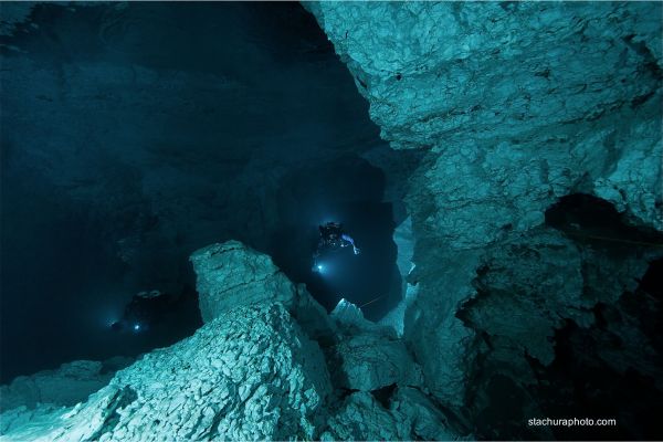 cave-diving (17)